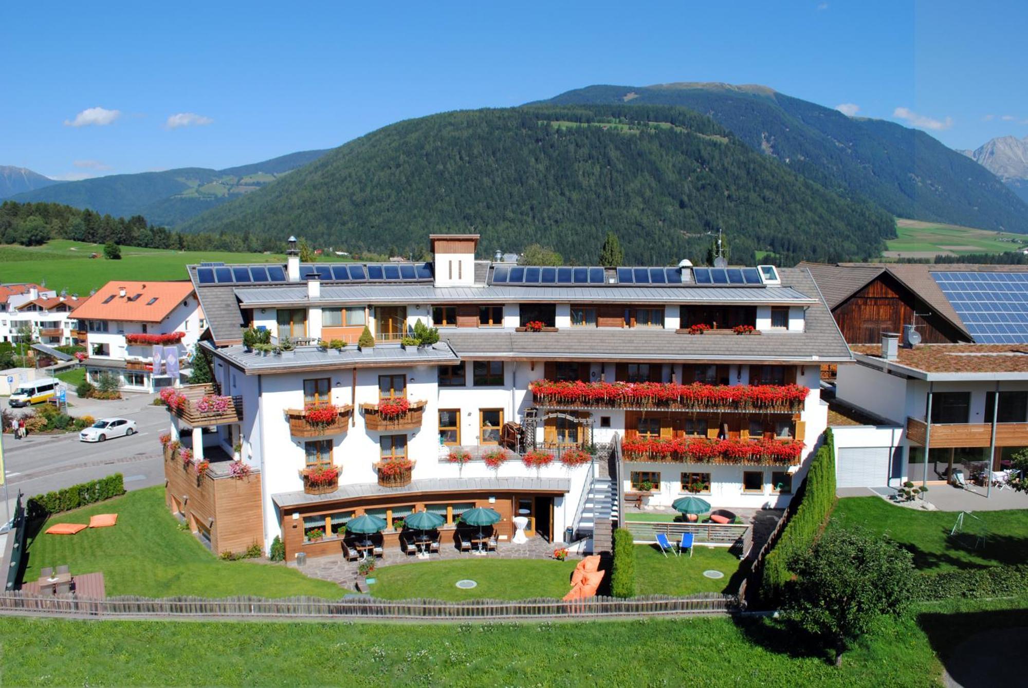 Moar'S Hotel Valdaora Esterno foto